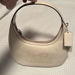 New Coach handbag signature Carmen medium cream bag 2024 retail $358